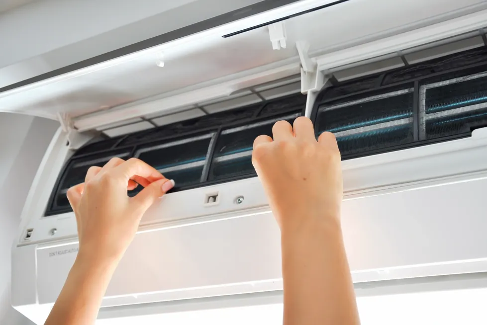 Fixing Ductless AC - Pinon Air Heating and Cooling in Phoenix, AZ